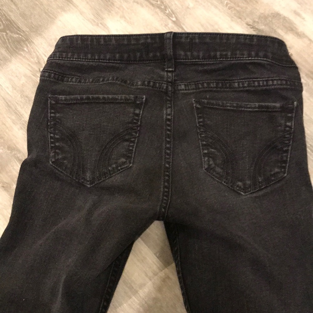 Hollister Black jeans (JUNIORS)